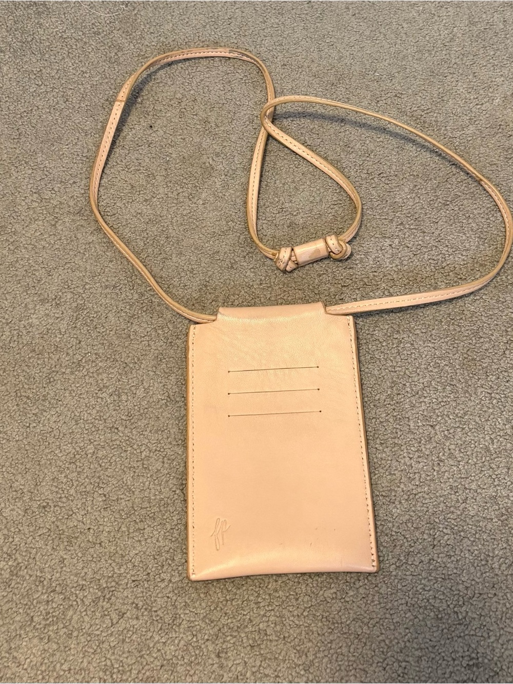 Free PEOPLE Soft Leather Crossbody Cellphone Wallet Carrier